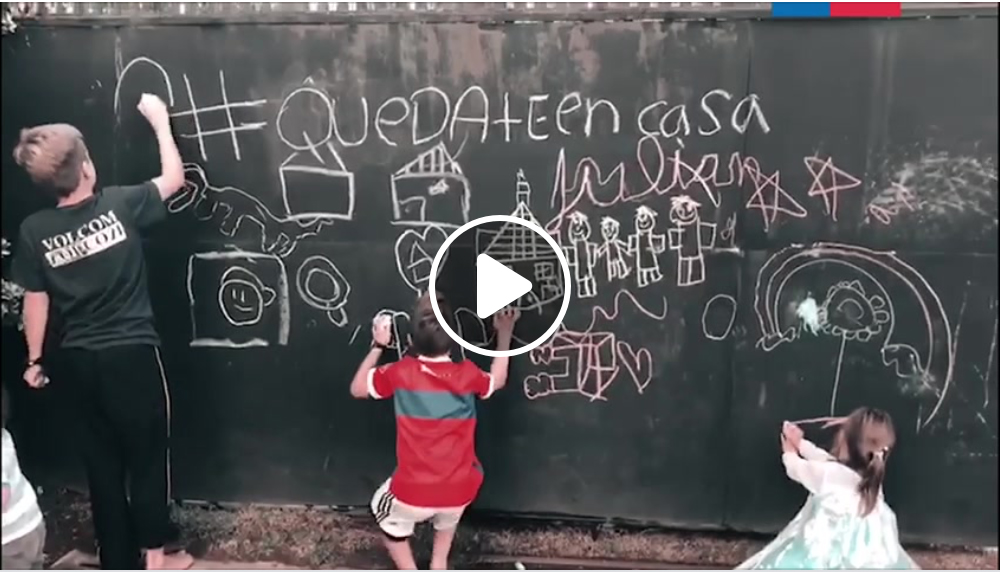 #QuedateEnCasa