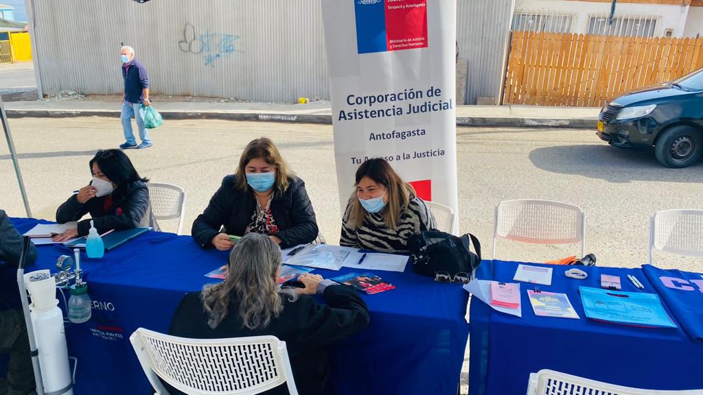 Consultorio Jurídico de Tocopilla participó en Gobierno en Terreno
